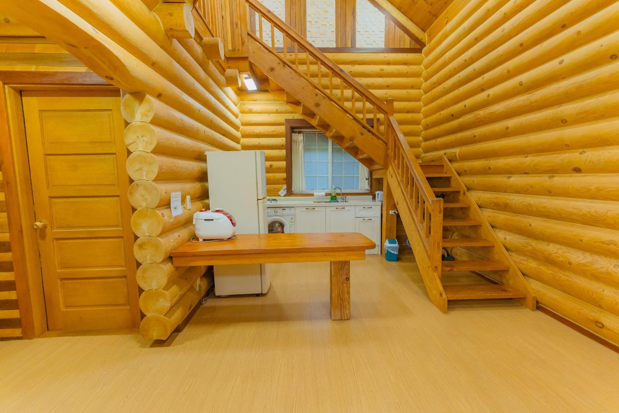 Jungmun Log Pension & Resort Seogwipo Exterior foto